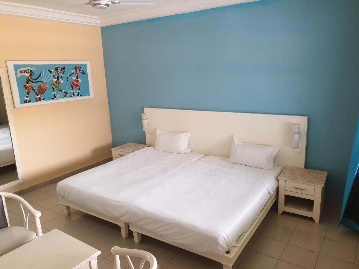 Djembe Beach Resort Kololi Zewnętrze zdjęcie