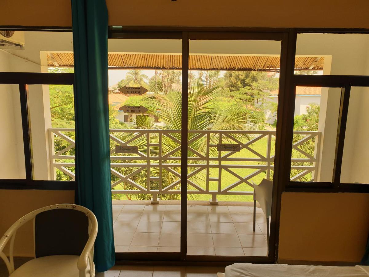 Djembe Beach Resort Kololi Zewnętrze zdjęcie