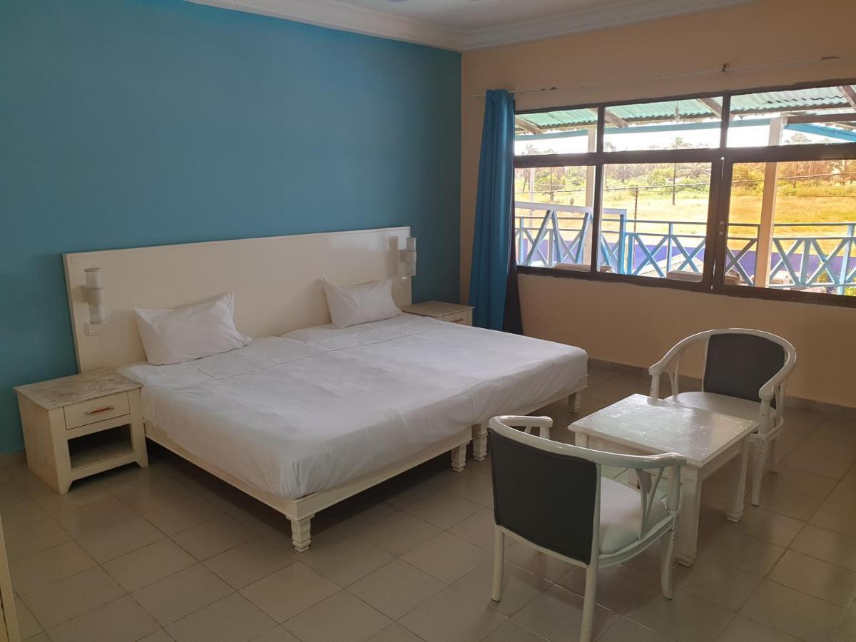 Djembe Beach Resort Kololi Zewnętrze zdjęcie